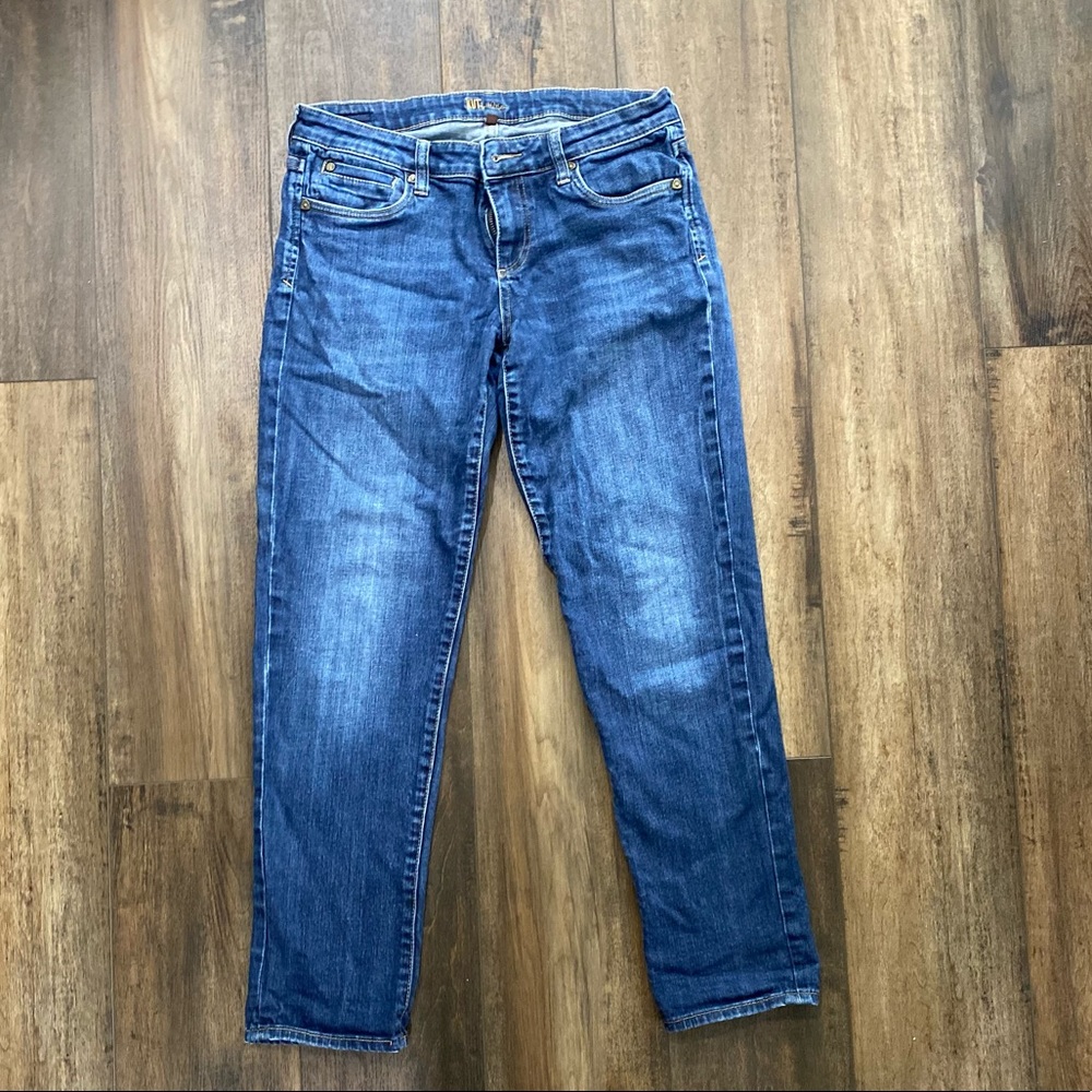 Kut from the Cloth Ankle Boyfriend Jean Size 6